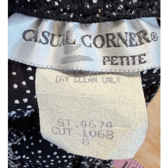 VTG Casual Corner Petite 2pc Skirt Set Dress Sz S Black White Floral Secretary - Picture 14 of 14